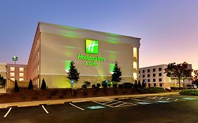 Holiday Inn Hotel & Suites Atlanta Airport North