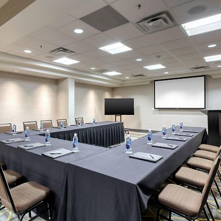 Holiday Inn & Suites Atlanta Airport North By Ihg College Park Exterior photo
