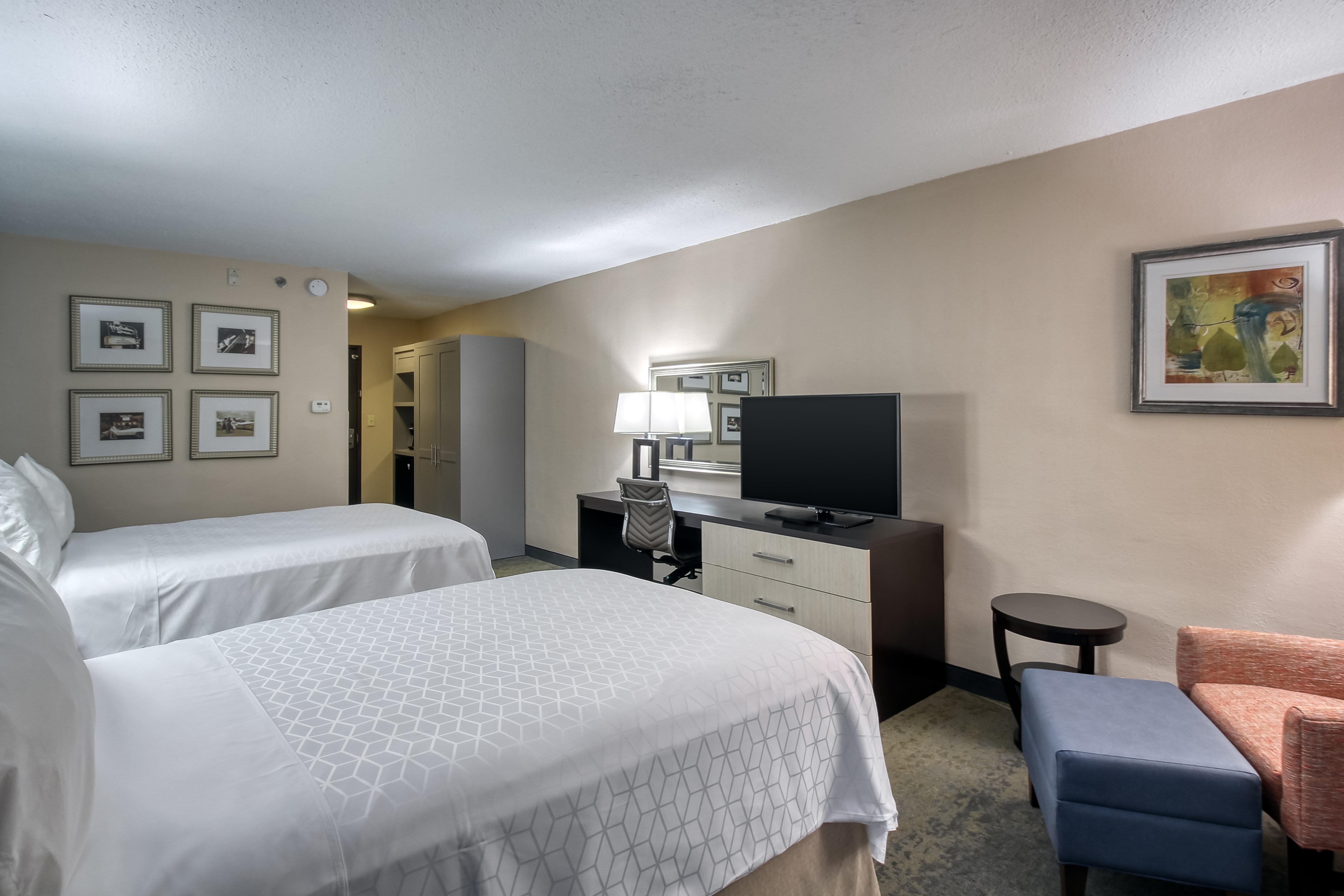 Holiday Inn & Suites Atlanta Airport North By Ihg College Park Exterior photo
